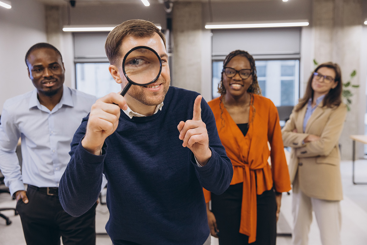 Choosing the Right Customer Segments in B2B Telemarketing 1 Choosing the right customer segments businessman-looking-through-magnifying-glass